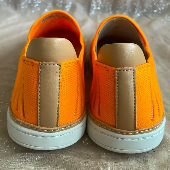 Brand New UGG Sammy Breeze Slip-On Bright Neon Orange Sneakers - Picture 6 of 16